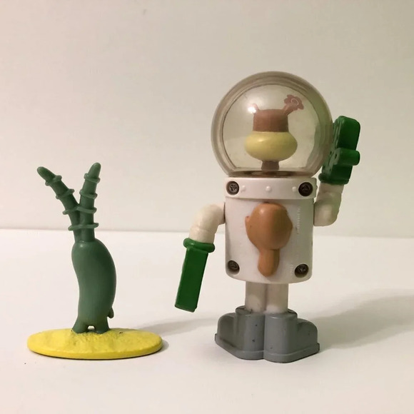 Assorted Spongebob Squarepants Figures Bobble  Square Head Keychain Toys - Picture 15 of 16